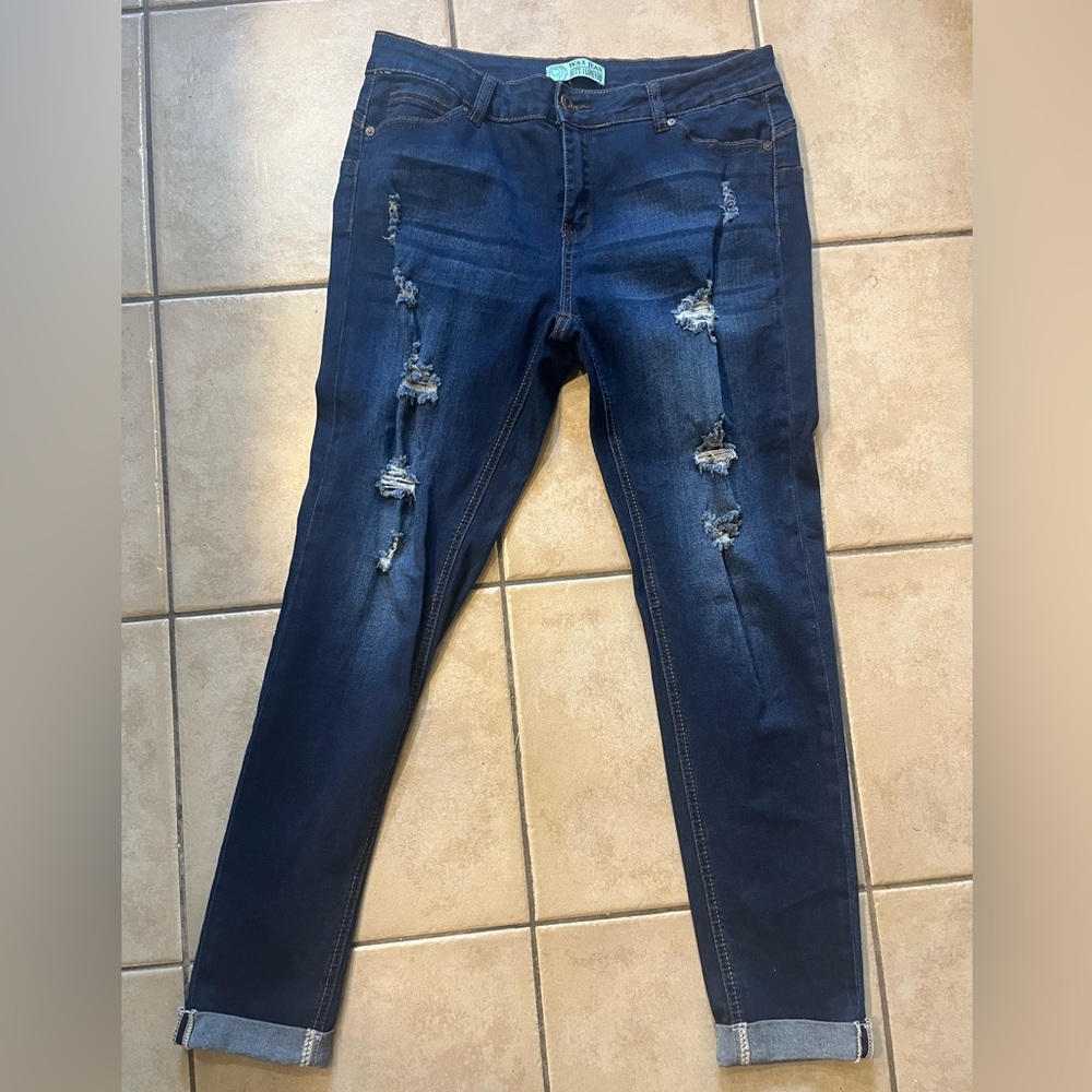 NWT Size 13 ankle jeans